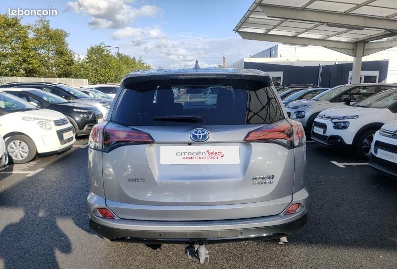 Left hand drive TOYOTA RAV 4 197 Hybride Black Edition FRENCH REG